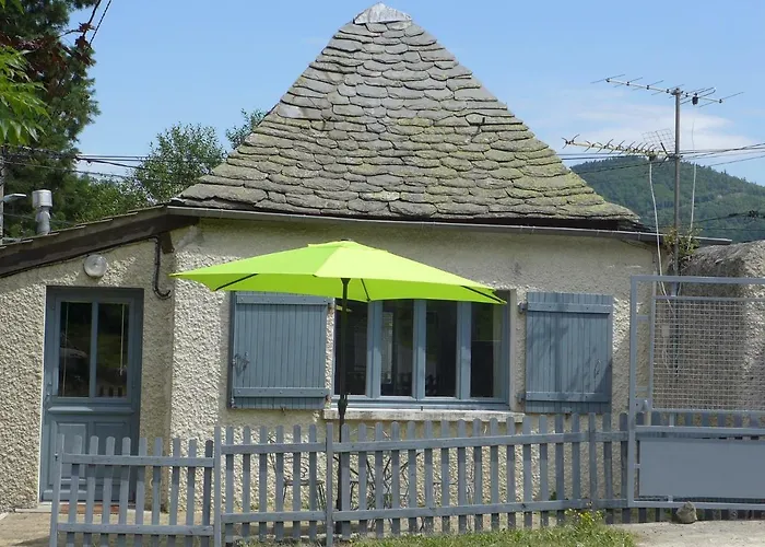 La P\'Tite Maison